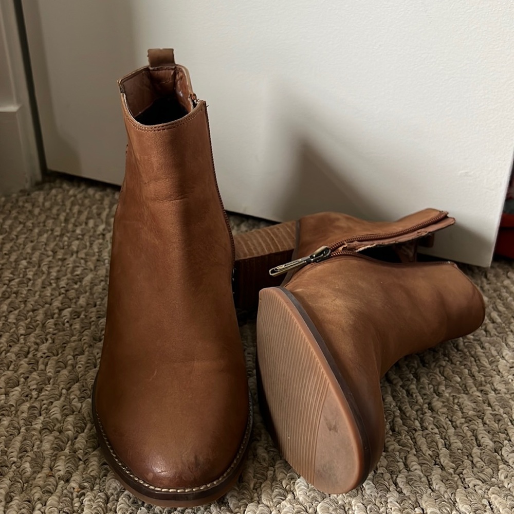 Norma Nubuck Leather Waterproof booties